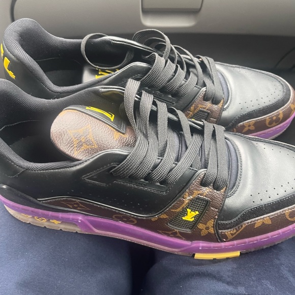 Louis Vuitton Trainer - Picture 2 of 2